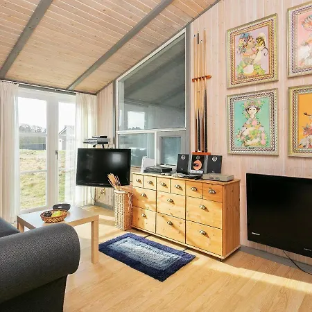 Four-bedroom Holiday In 10 * Vejers Strand