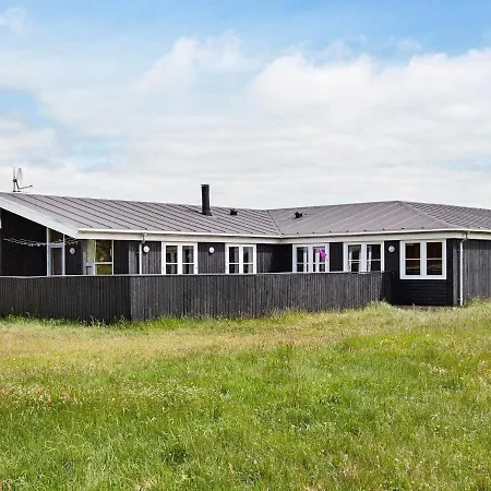 Four-bedroom Holiday In 10 * Vejers Strand