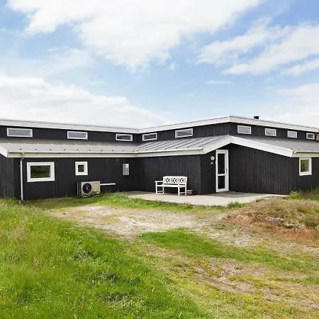 Holiday home Four-bedroom Holiday In 10 Vejers Strand