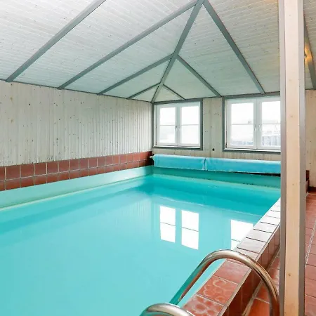 Four-bedroom Holiday In 10 Vejers Strand