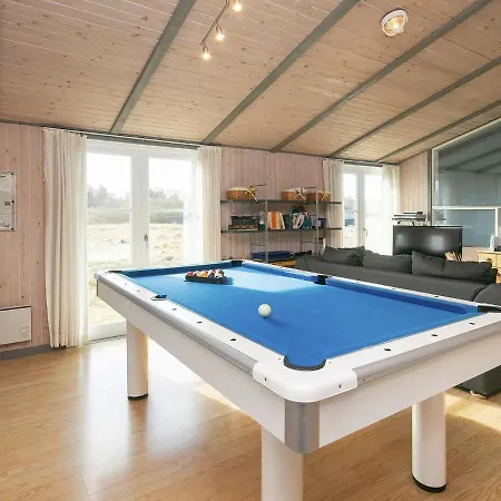 Four-bedroom Holiday In 10 Dom wakacyjny Vejers Strand
