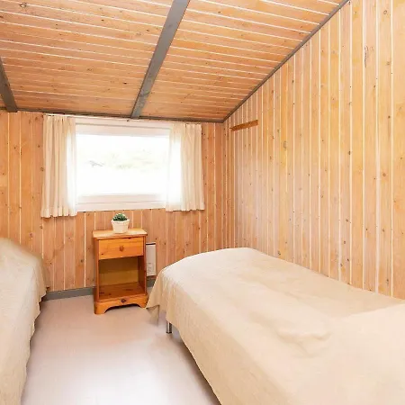 Four-bedroom Holiday In 10 Vejers Strand